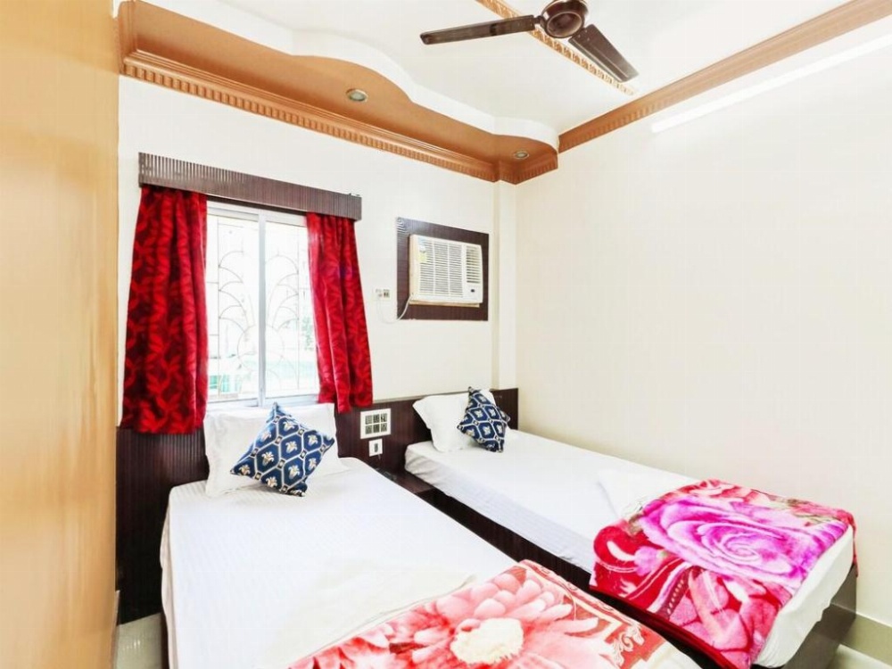 Room image 2