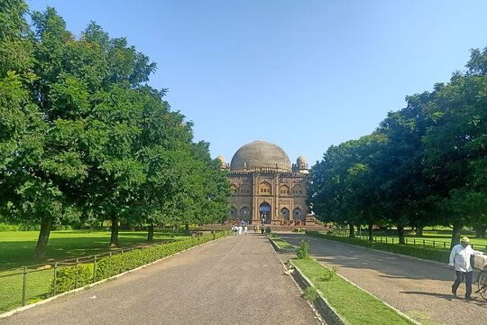 Tour image 12